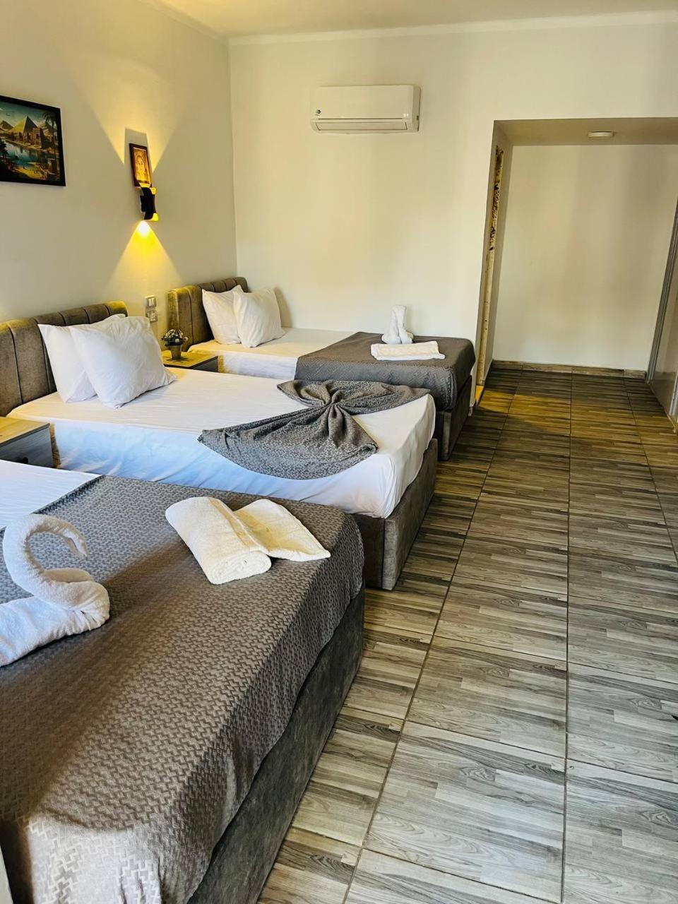 Rev Inn Hotel Кайро Екстериор снимка