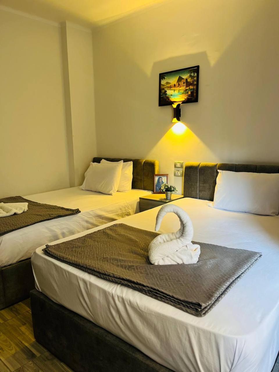 Rev Inn Hotel Кайро Екстериор снимка