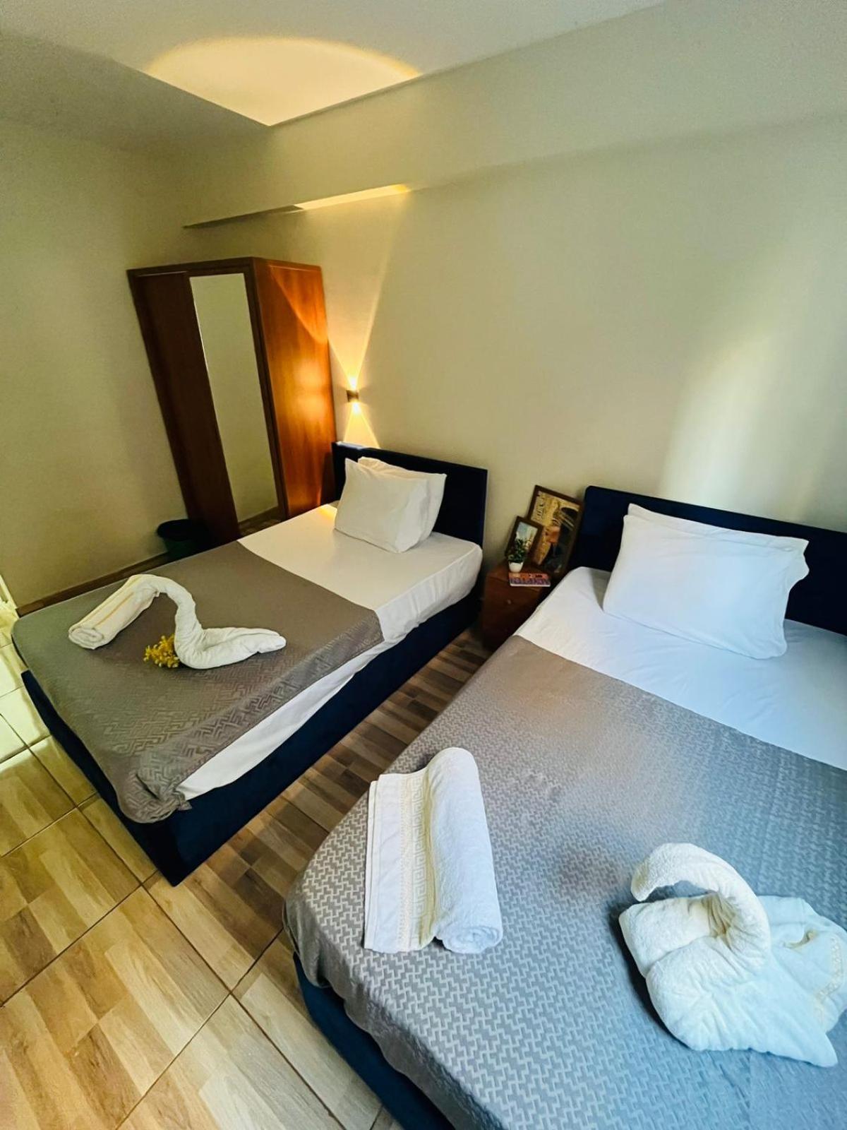 Rev Inn Hotel Кайро Екстериор снимка